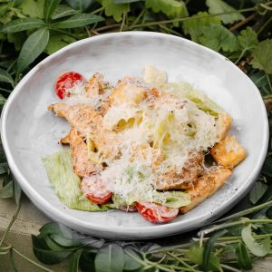 Салат "Цезарь" с курицей Завтрак